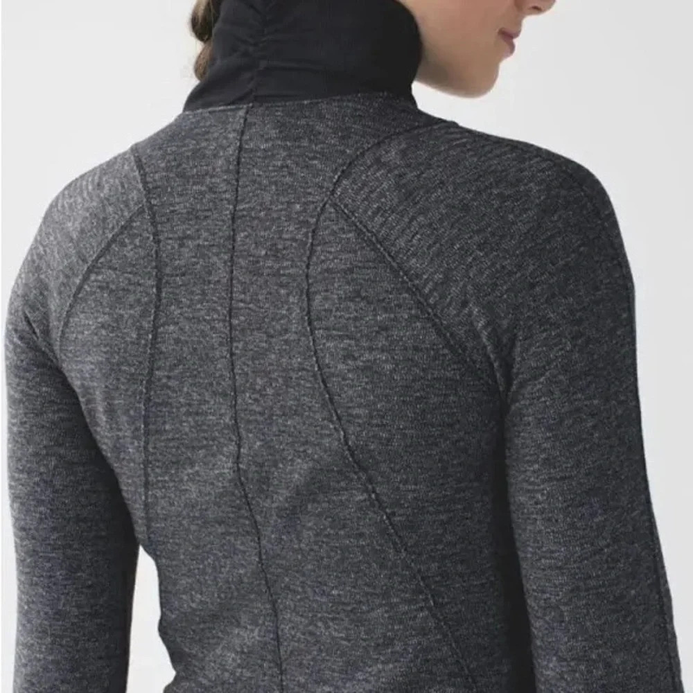 Lululemon Runderful 1/2 Zip Check Pique Black Heather Top - Picture 2 of 8